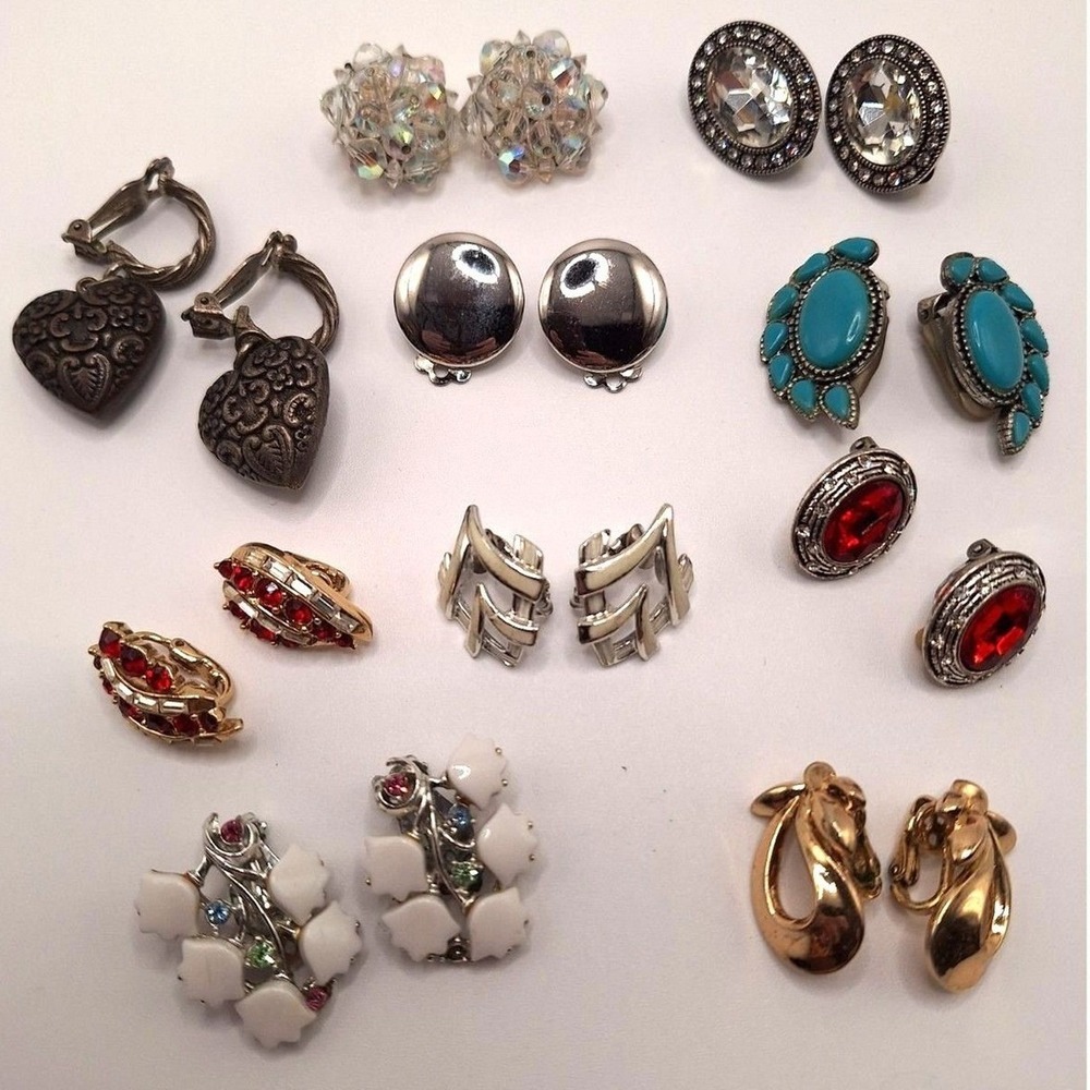 Vintage clip earrings set 10 Trifari Coro unmarked mid century gold silver tone